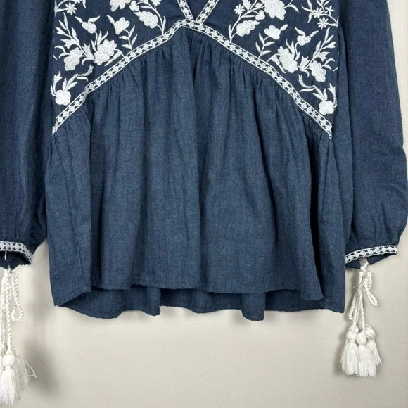Zara ZRF Top Women's XS Blue Embroidered Chambray Baby Doll Bohemian Flawed - Picture 3 of 9